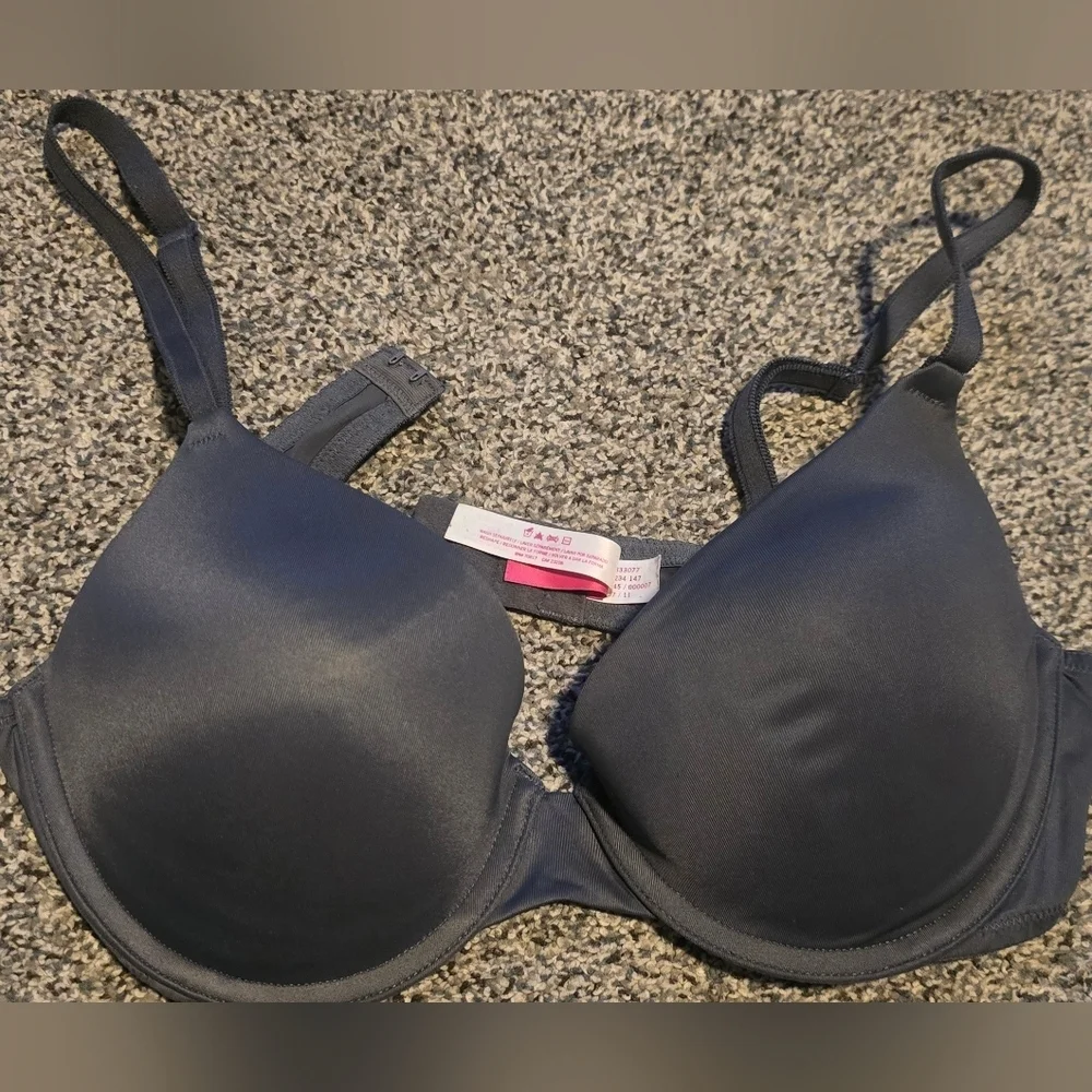 Victoria's Secret push-up bra, from Very Sexy demi line Gray satin Size 36C - Picture 1 of 8